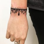Jewelery tattoo onn wrist